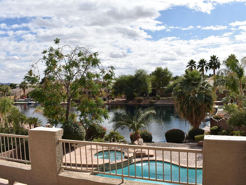 1st image of 415 E Coconino Pl