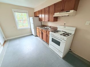 343 Hemlock Dr, Coraopolis, PA 15108