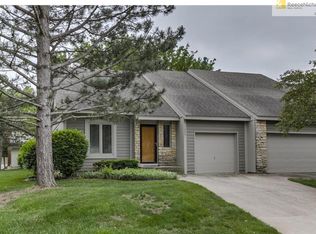 10809 W 115th Pl, Overland Park, KS 66210