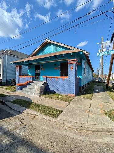 2733 N Robertson St #2733 Photo 1