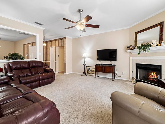 5th image of 5401 Hollytree Dr APT 2803