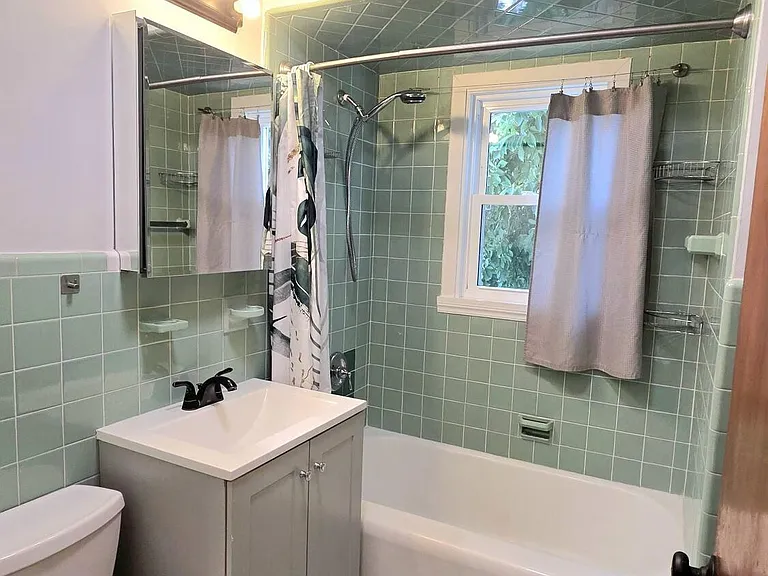 14 Atlantic Ave #2 — Photo 9