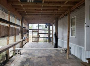 8221 Scarecrow Rd, North Fort Myers, FL 33917