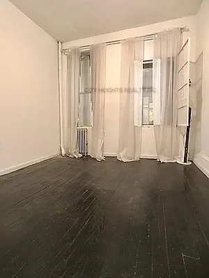 Rented by City Heights Realty | media 18