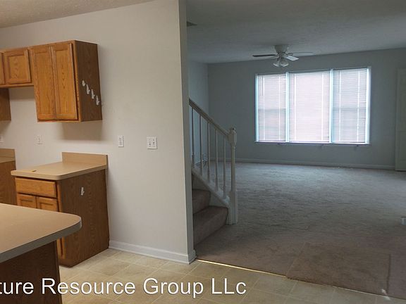 5th image of 17409 Chagrin Blvd
