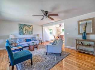 397 High St, Whitman, MA 02382