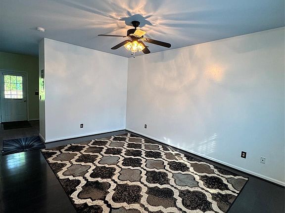 3rd image of 3055 Nevin Place Dr