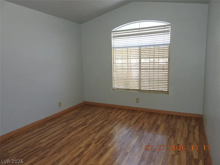 4533 Chestnut Blaze Dr — Photo 14