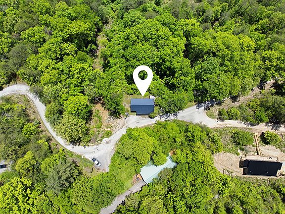 4th image of 240 Robbie Ridge Rd