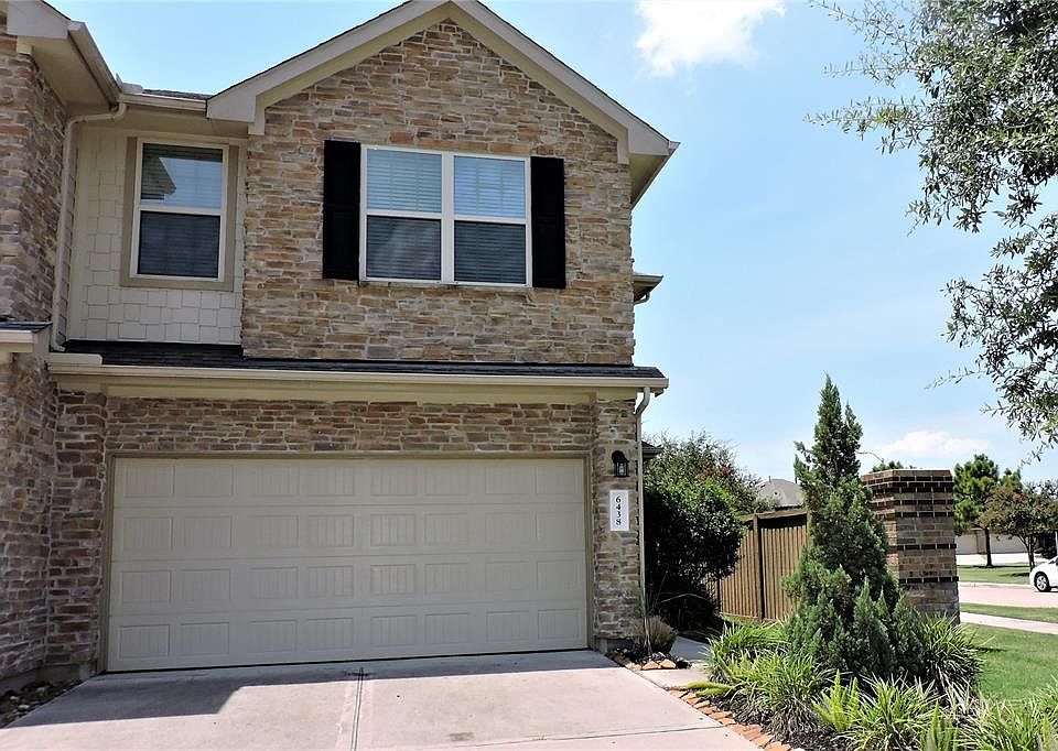 1st image of 6438 Calgary Woods Ln