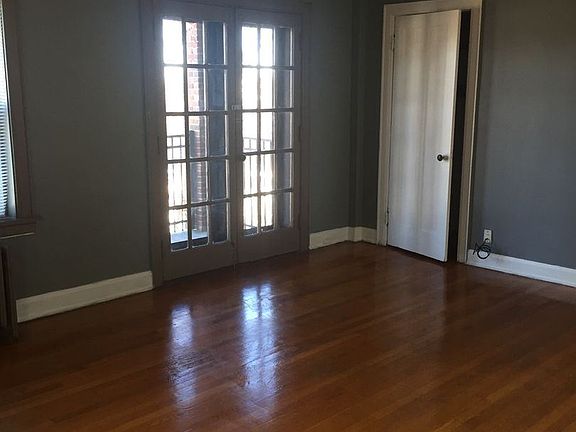 5th image of 2532 Highland Ave APT 12