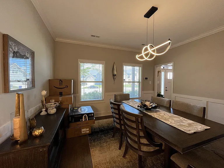 Formal Dining