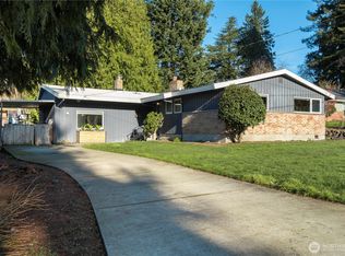 310 NE 161st St, Shoreline, WA