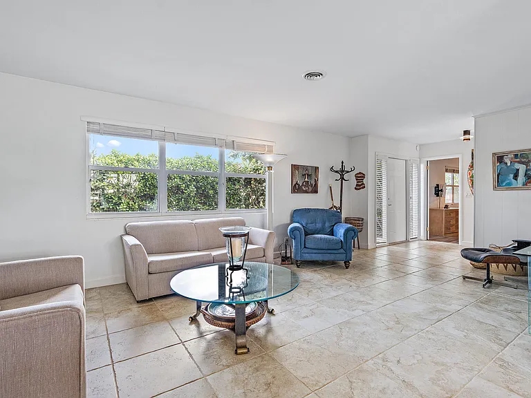 733 Waterway Dr — Photo 18