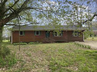 94 McDavid St, Trimble, TN 38259