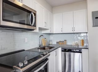 80 Wellesley St E #1121597, Toronto, ON M4Y1H3