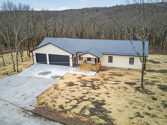 2nd image of 31935 A Truman Ridge Rd
