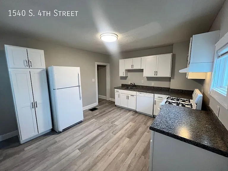 1540 S 4th St — Photo 6