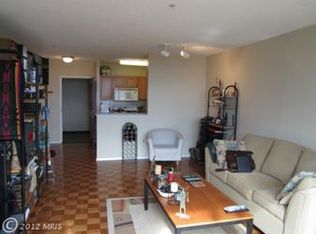 7111 Woodmont Ave, Chevy Chase, MD 20815