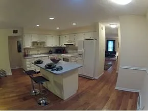 3516 S Roxbury Cir photo 1