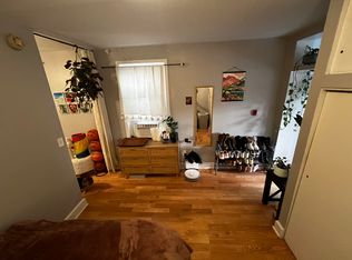 145 N 21st St APT 1R, Philadelphia, PA 19103