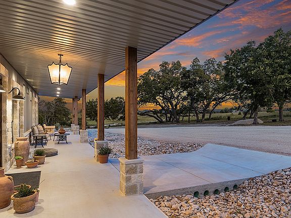 3rd image of 12 Joshua Creek Cir