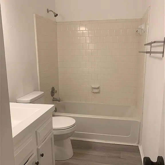 6182 Saint Charles Ct — Photo 8