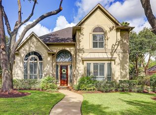 3318 Oak Tree Ct, Sugar Land, TX 77479