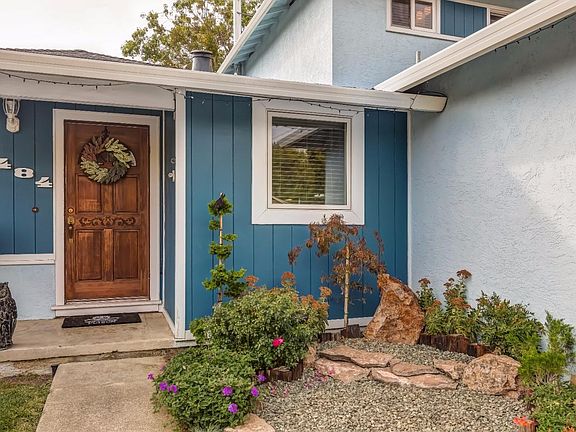 2nd image of 4484 Whitecliff Way