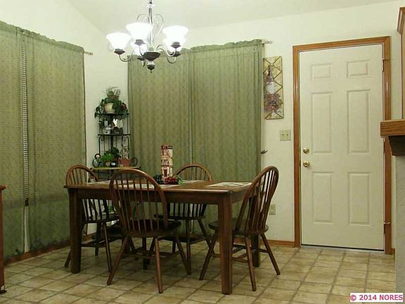5th image of 308 Lori Ln