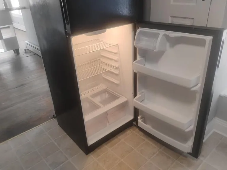 597 W Philadelphia St — Photo 10