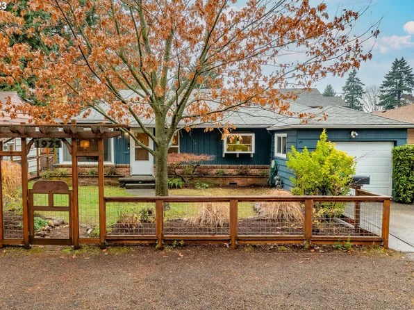 1925 NE 88th Ave, Portland, OR 97220