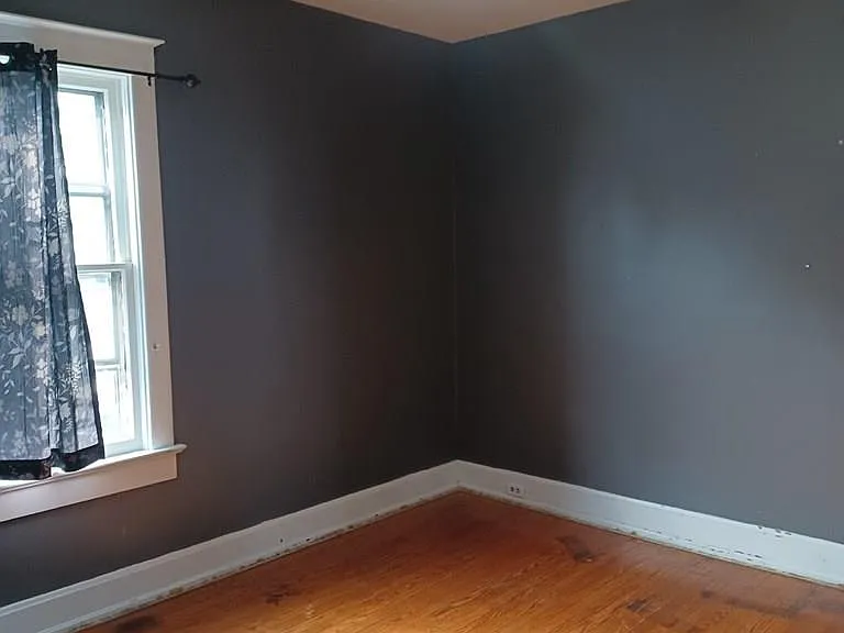 214 Barron Ave #B — Photo 6