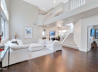 3038 Hollycrest Ave, Thousand Oaks, CA 91362