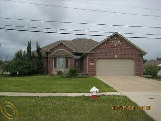5th image of 12186 McCann St