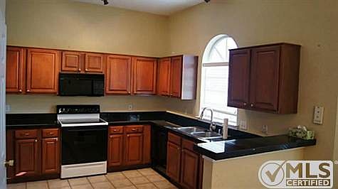 2nd image of 7308 Summerset Dr
