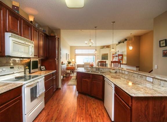 3rd image of 14135 Autumnwood Way