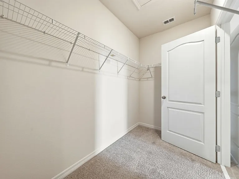 1019 Cascade Dr — Photo 12