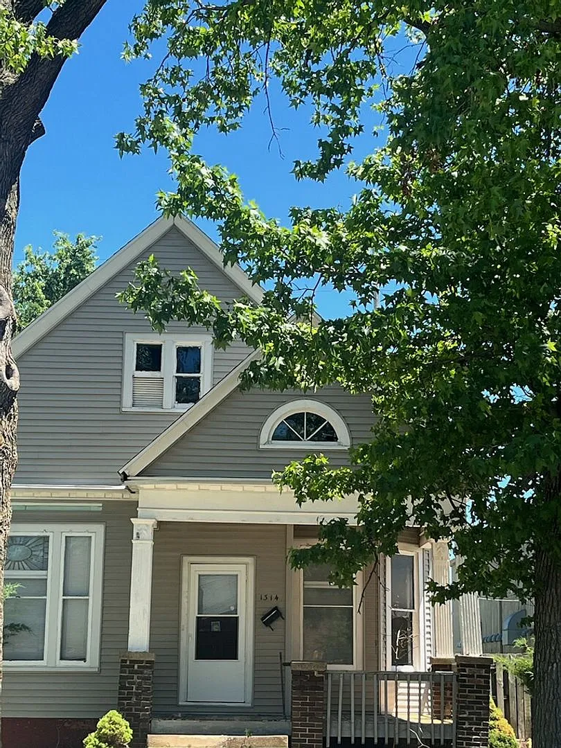 1314 S 8th Street — Photo 1