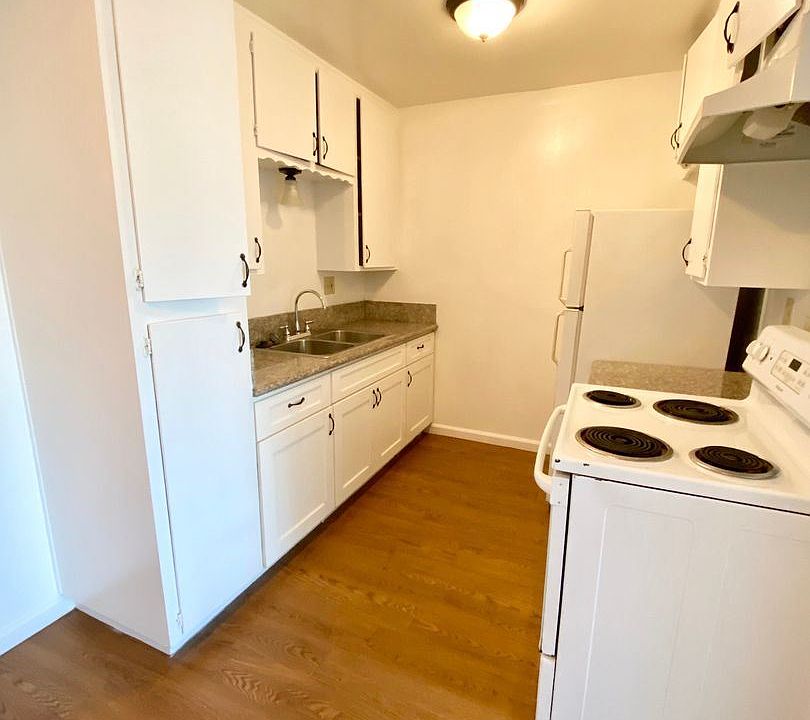 1st image of 1740 N Ave #G