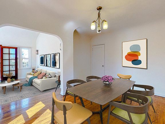 4th image of 744 N Alta Vista Blvd