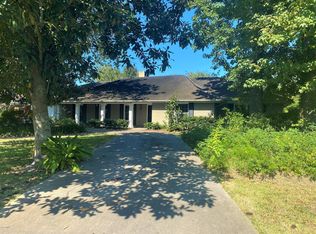 1000 W Bayou Pkwy, Lafayette, LA 70503