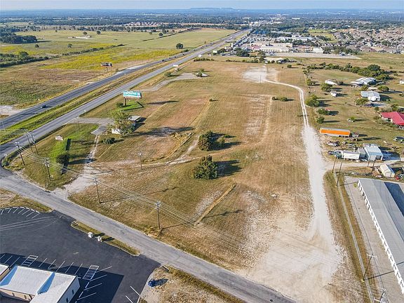5th image of 5284 E Highway 377