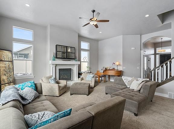 3rd image of 6479 W Davin View Dr