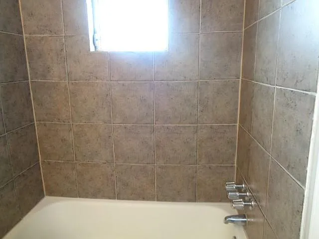 2225 Mimosa Dr #4 — Photo 8