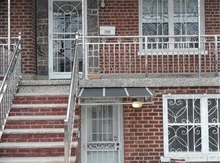 2721 Laconia Ave, Bronx, NY 10469