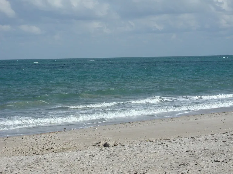 351 Del Monte Rd #B — Photo 42