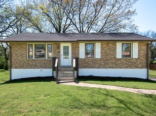 132 Chippendale Dr, Hendersonville, TN 37075