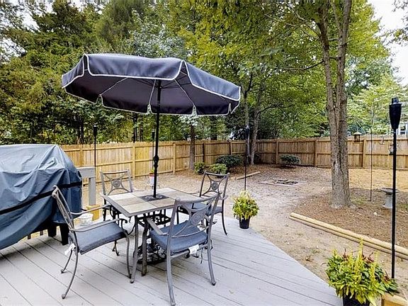 2nd image of 1404 Wrenwood Ct