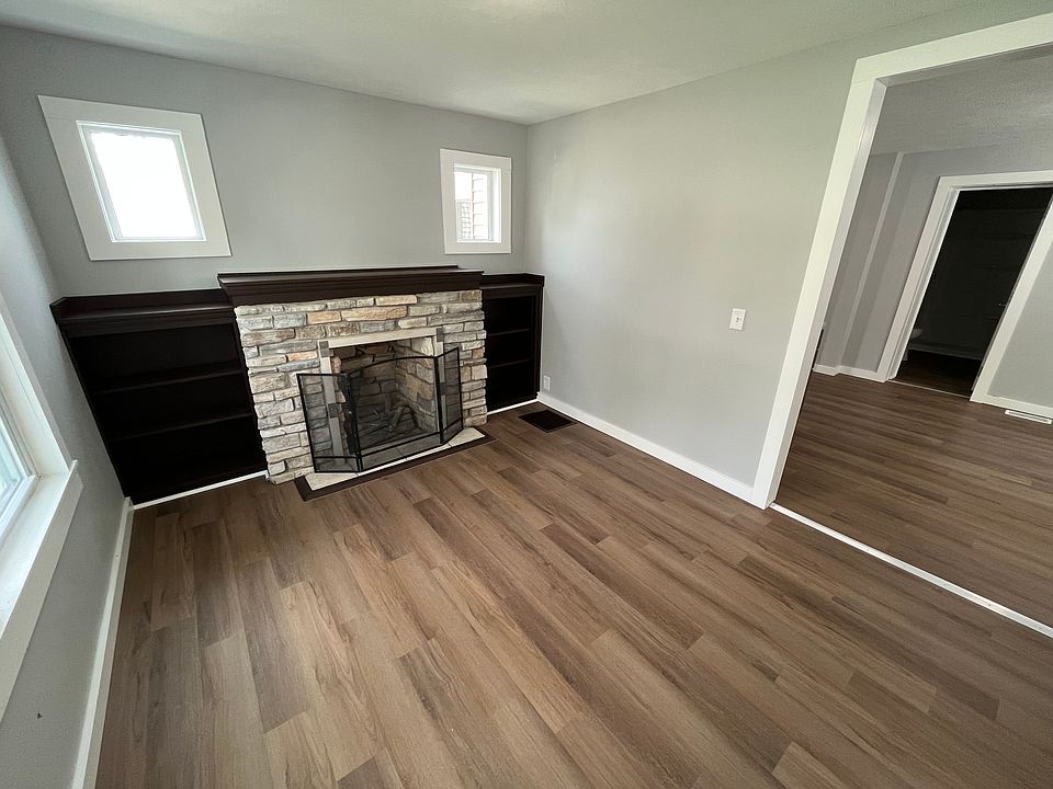 1st image of 3036 S 13th St